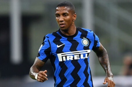 ashley young inter